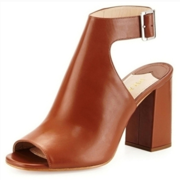 Prada Milano tan/brown leather chunky heel Open toe bootie size 38.5 - Picture 10 of 10